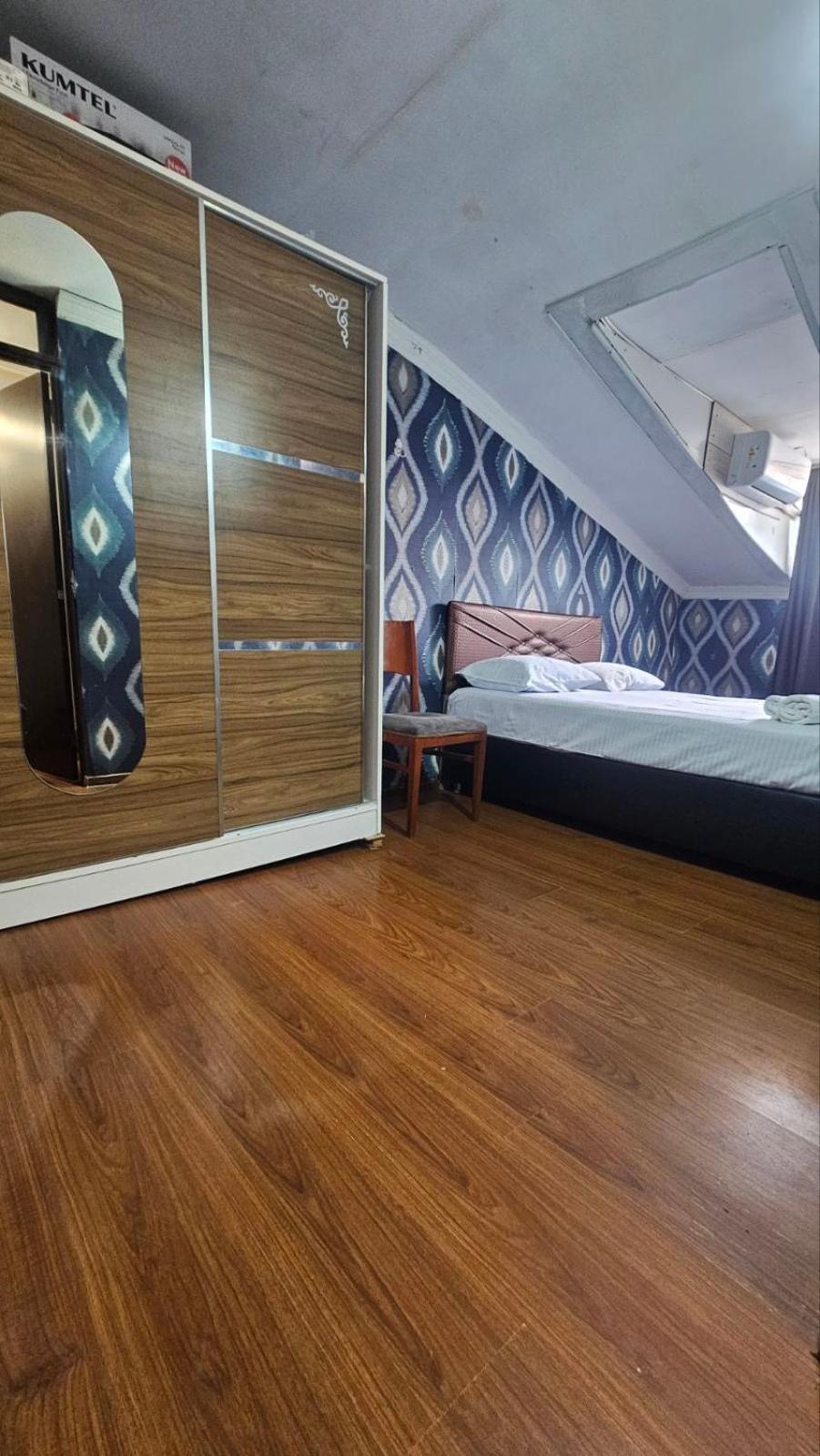 Apartment Zurabi Batoemi Kamer foto